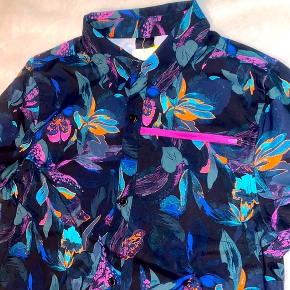 Adventure shirt - Picture 2 of 2